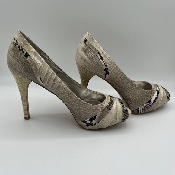 WHITE HOUSE BLACK MARKET, Patent Leather Snake Print Pumps, 4.25", 8.5 - Picture 3 of 7